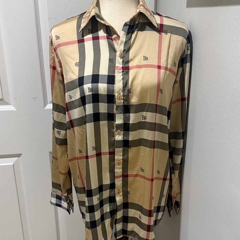 Classic Beige Checkered women long sleeve